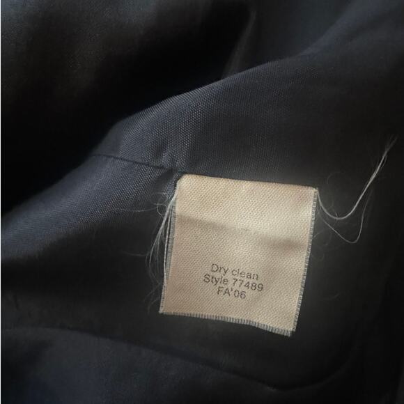 J.Crew | Y2K Navy Blue Pinstripe Wool One-Button Blazer | Size 6 - Picture 5 of 5